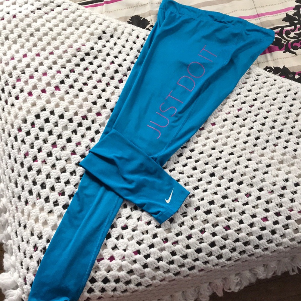 Blue Nike legging